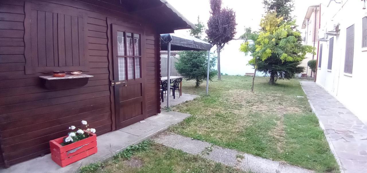Locazione Mimosa Con Giardino Βίλα Ostellato Εξωτερικό φωτογραφία